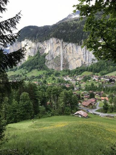 Lauterbrunnen mit Staubbachfall